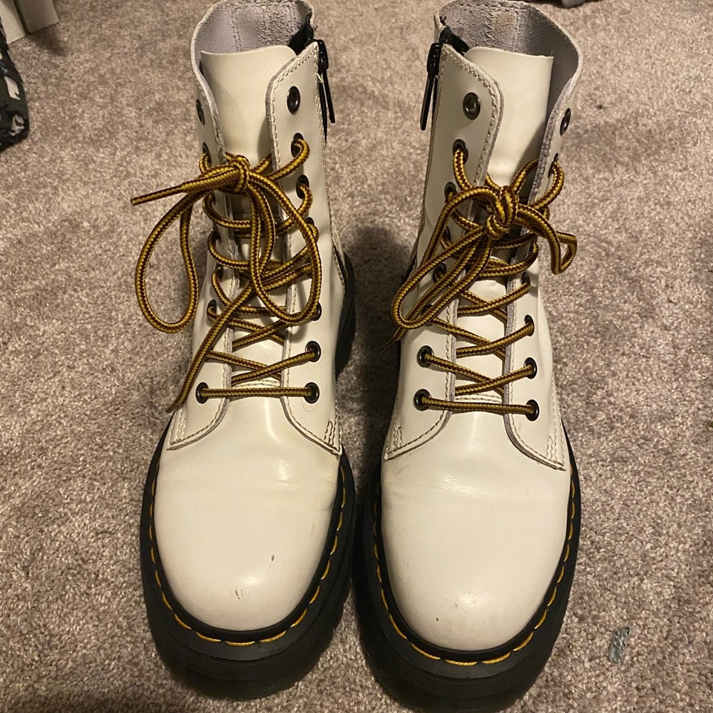 White platform doc marten boots